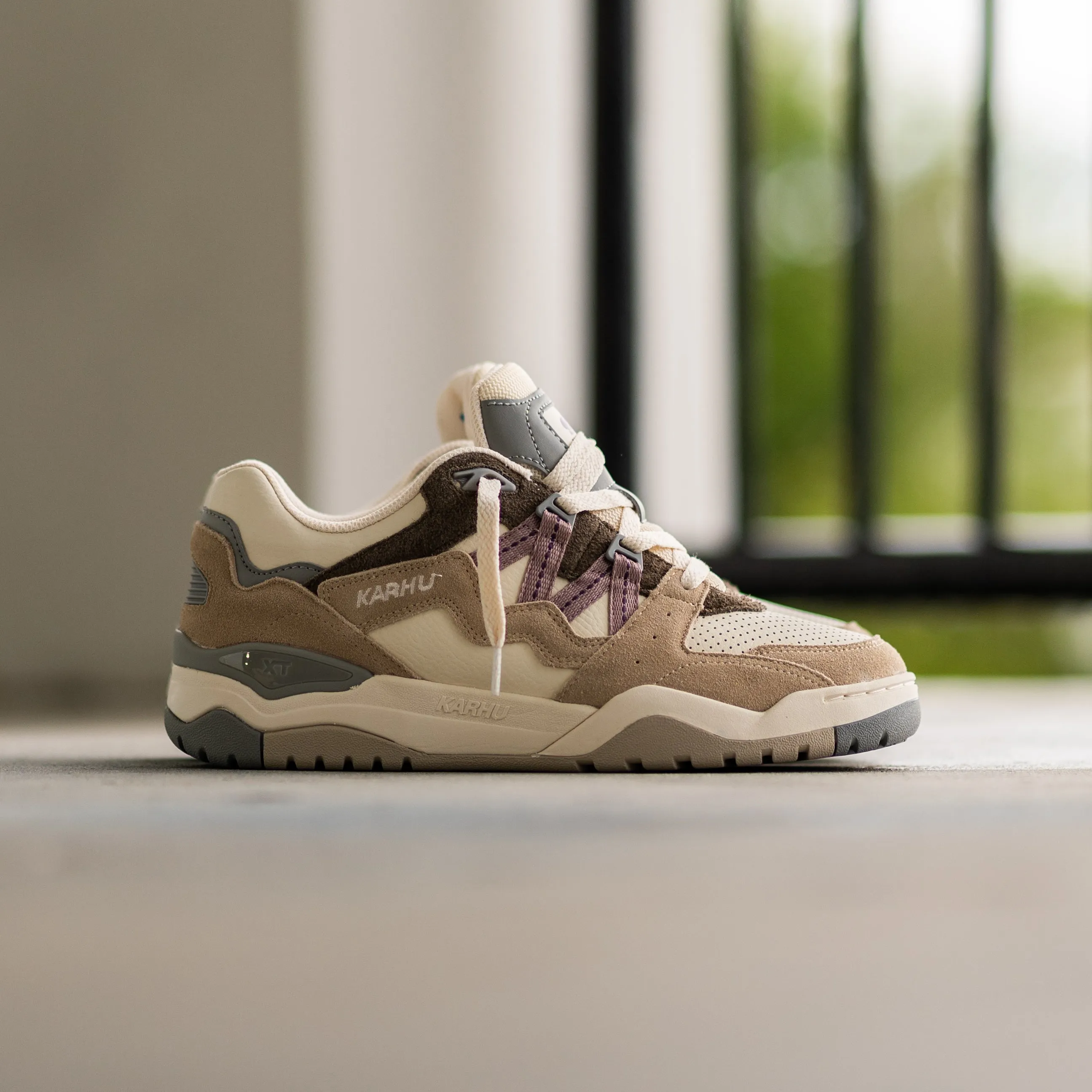 Karhu Fusion XT (Arctic Wolf/Quail)