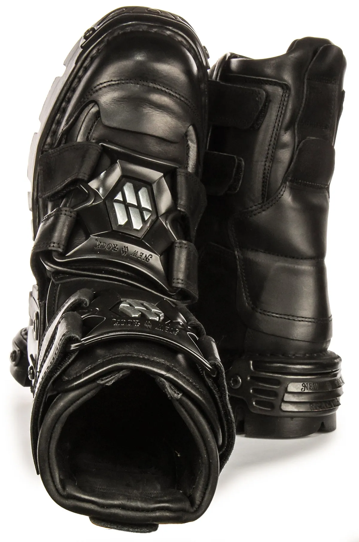 Newrock 422 Reactor In Black | 90 Predator Boot